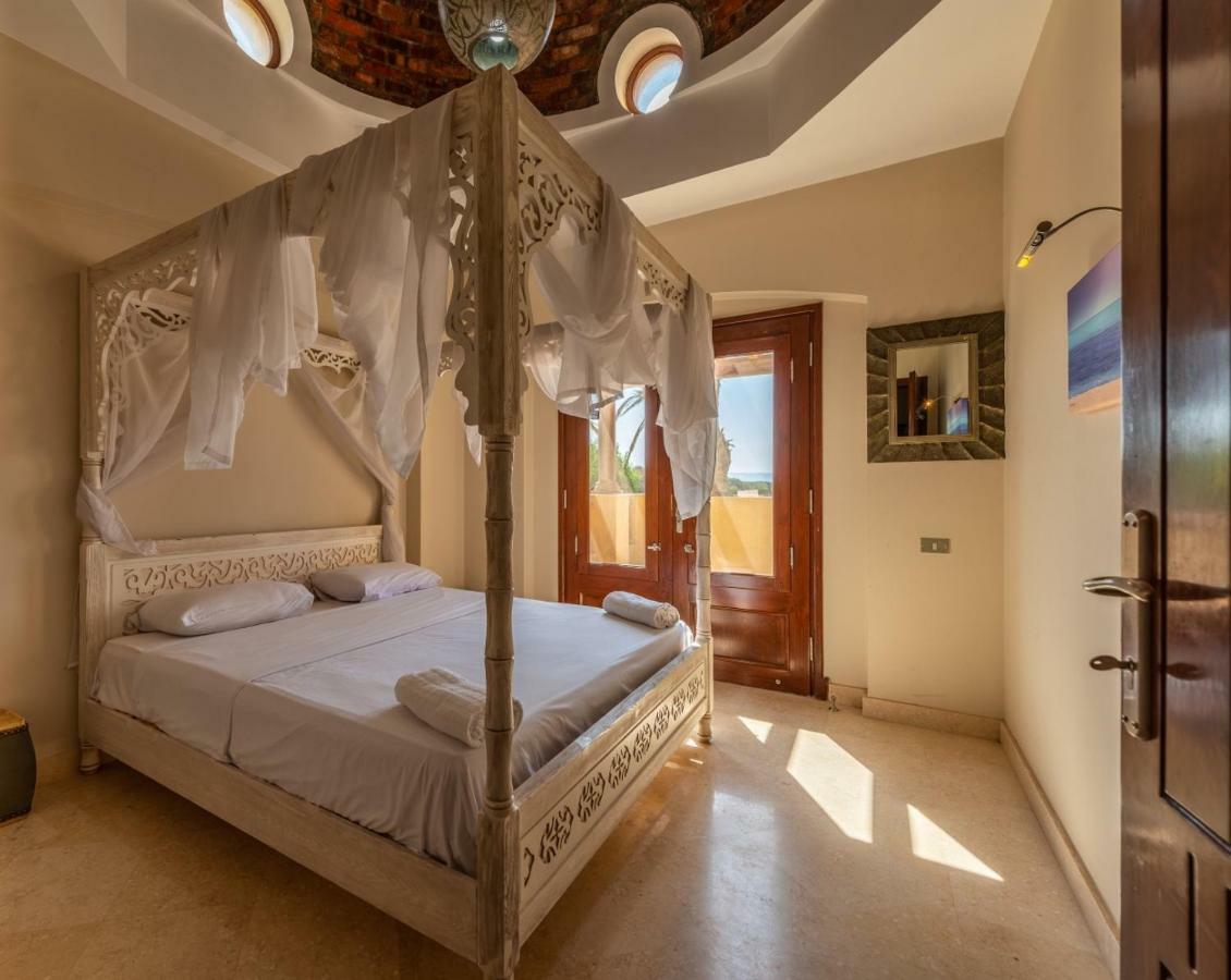 Scenic Views 3 Bedroom Villa With Private Jacuzzi In Sabina الغردقة المظهر الخارجي الصورة